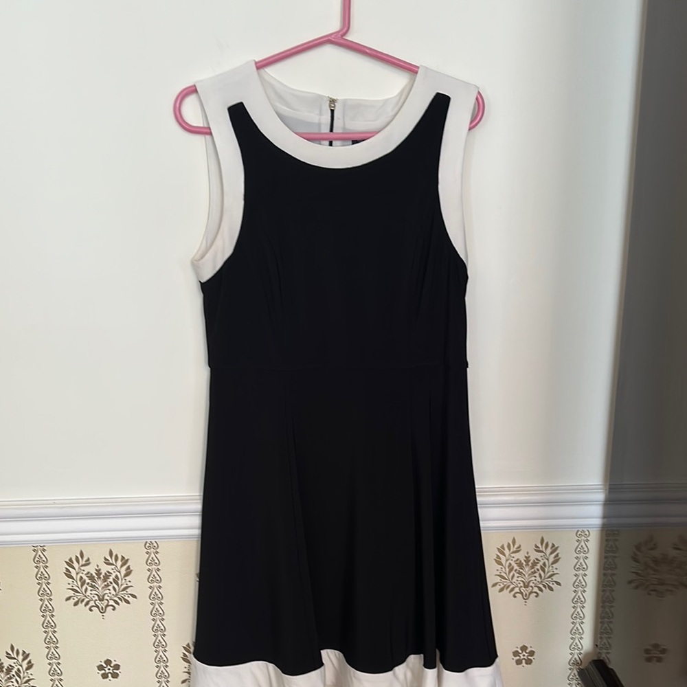 Tommy Hilfiger Sleeveless Color Block Black White Shift Midi Dress Size 10